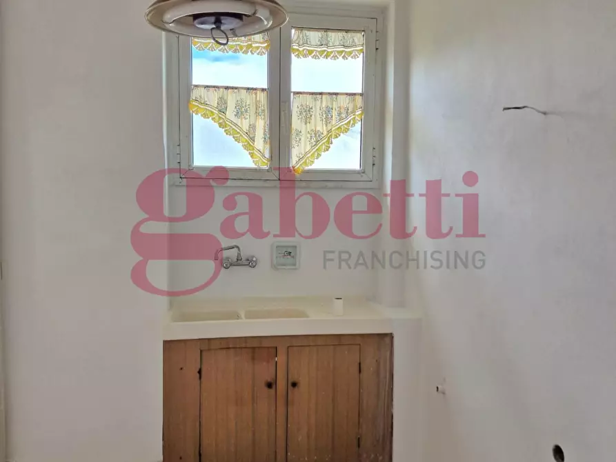 Immagine 26 di Appartamento in vendita  a Pisa