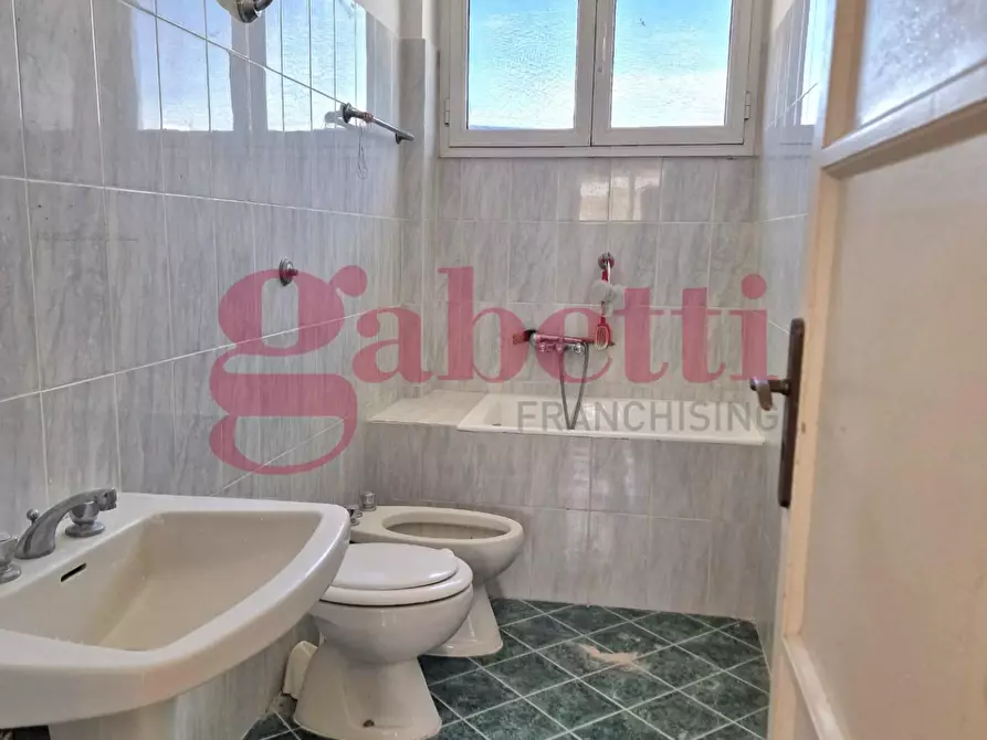 Immagine 15 di Appartamento in vendita  a Pisa