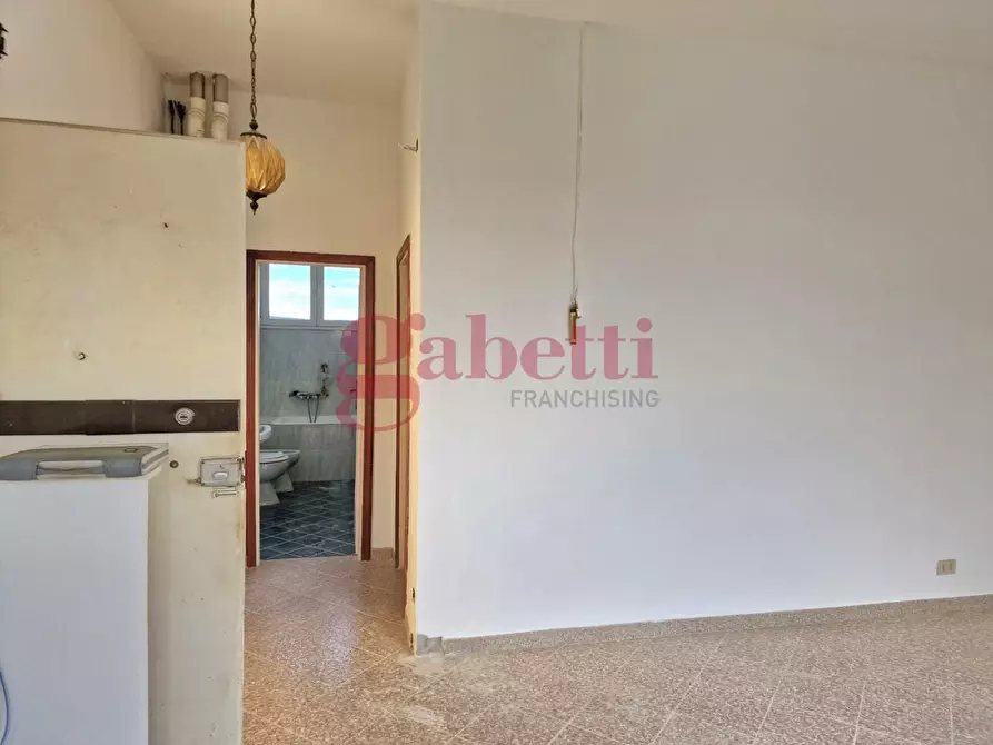 Immagine 5 di Appartamento in vendita  a Pisa