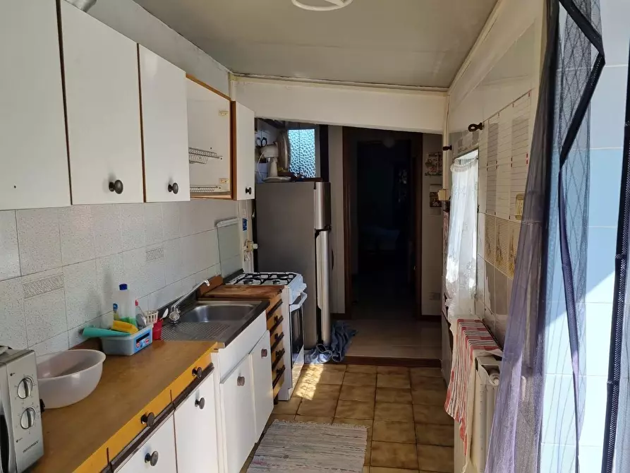 Immagine 16 di Casa indipendente in vendita  a Massa