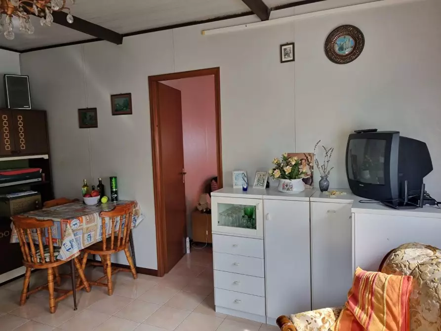 Immagine 10 di Casa indipendente in vendita  a Massa