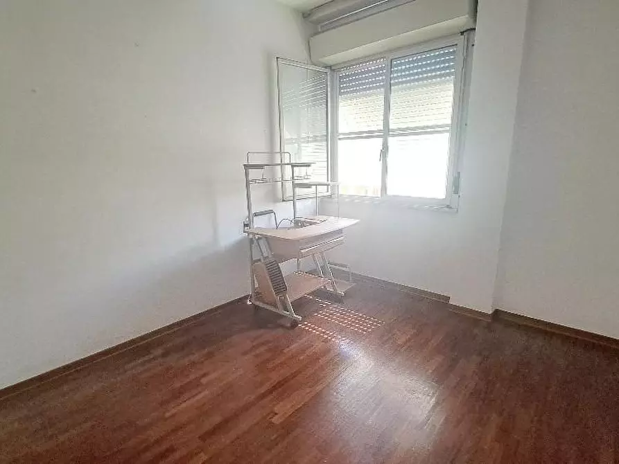 Immagine 13 di Appartamento in vendita  a Pontedera