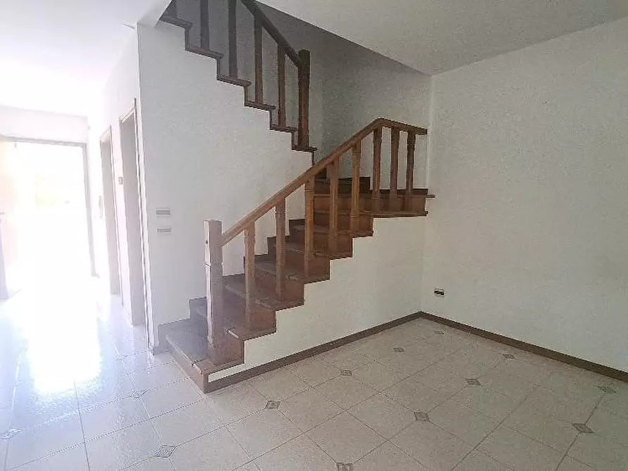 Immagine 7 di Appartamento in vendita  a Pontedera