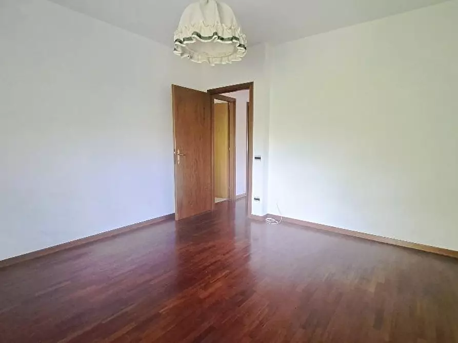 Immagine 16 di Appartamento in vendita  a Pontedera