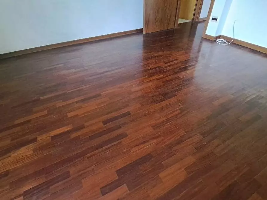 Immagine 17 di Appartamento in vendita  a Pontedera