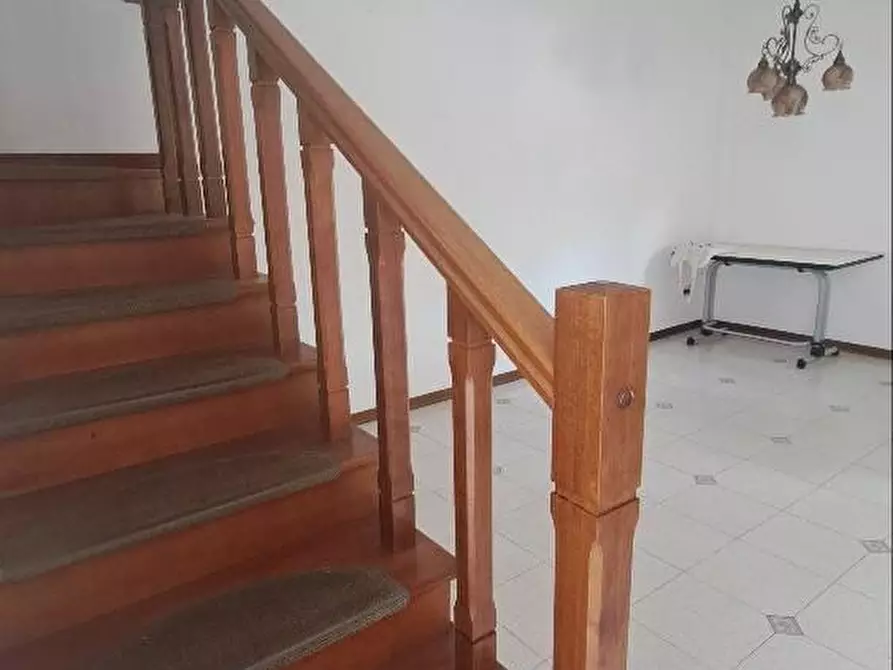 Immagine 4 di Appartamento in vendita  a Pontedera