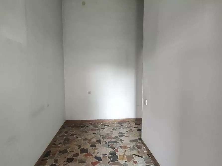 Immagine 9 di Casa bifamiliare in vendita  a Massa