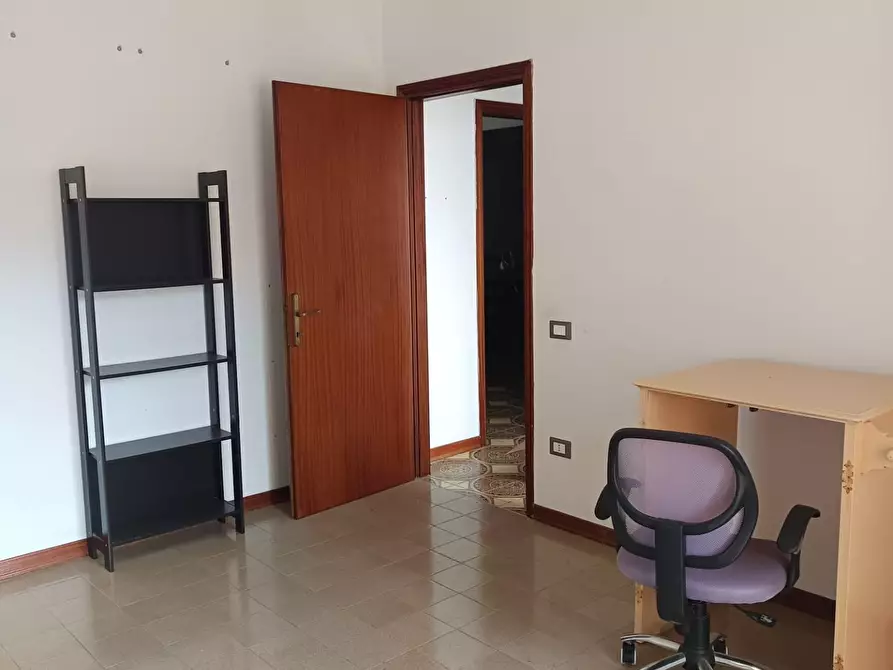 Immagine 11 di Appartamento in vendita  a Livorno