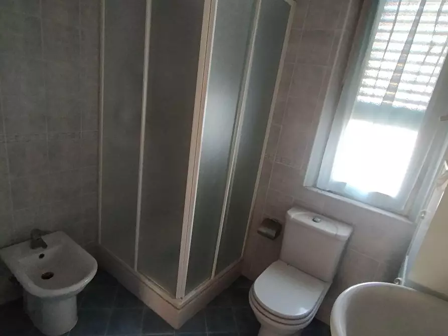 Immagine 24 di Porzione di casa in vendita  a Massa