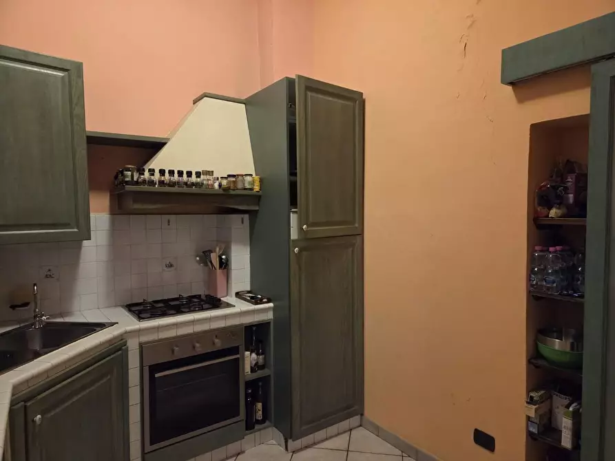 Immagine 7 di Appartamento in vendita  a Siena