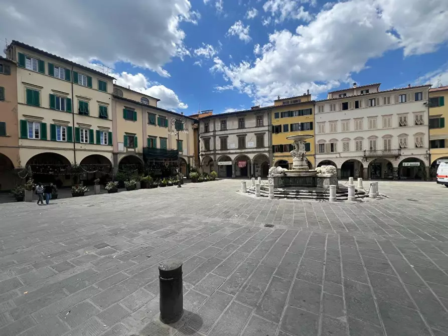 Immagine 31 di Loft/Open space in vendita  a Empoli