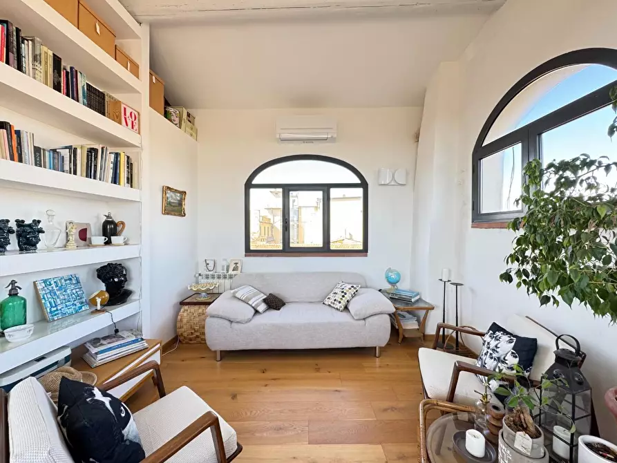 Immagine 10 di Loft/Open space in vendita  a Empoli