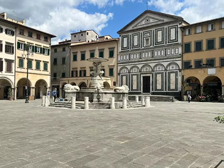 Immagine 30 di Loft/Open space in vendita  a Empoli