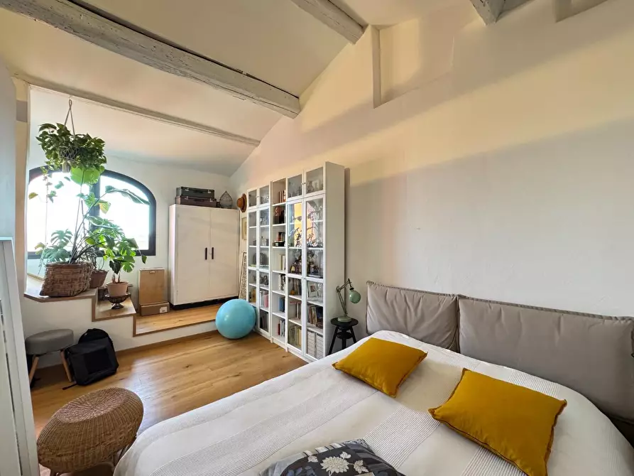 Immagine 27 di Loft/Open space in vendita  a Empoli