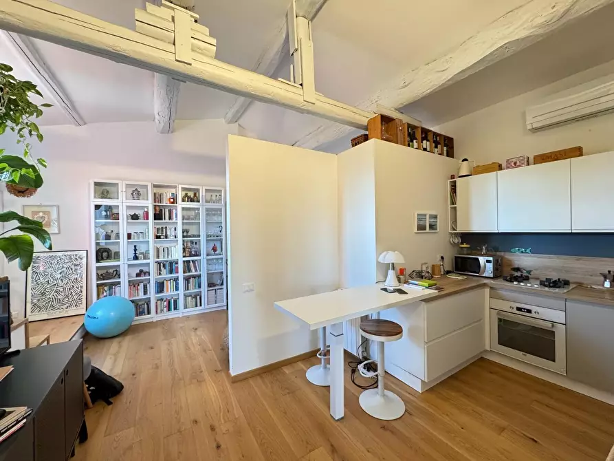 Immagine 21 di Loft/Open space in vendita  a Empoli