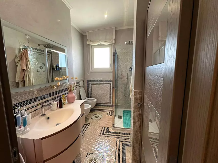 Immagine 8 di Mansarda in vendita  a Empoli