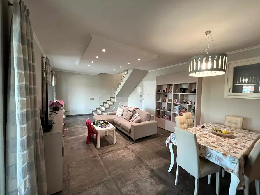 Immagine 2 di Mansarda in vendita  a Empoli