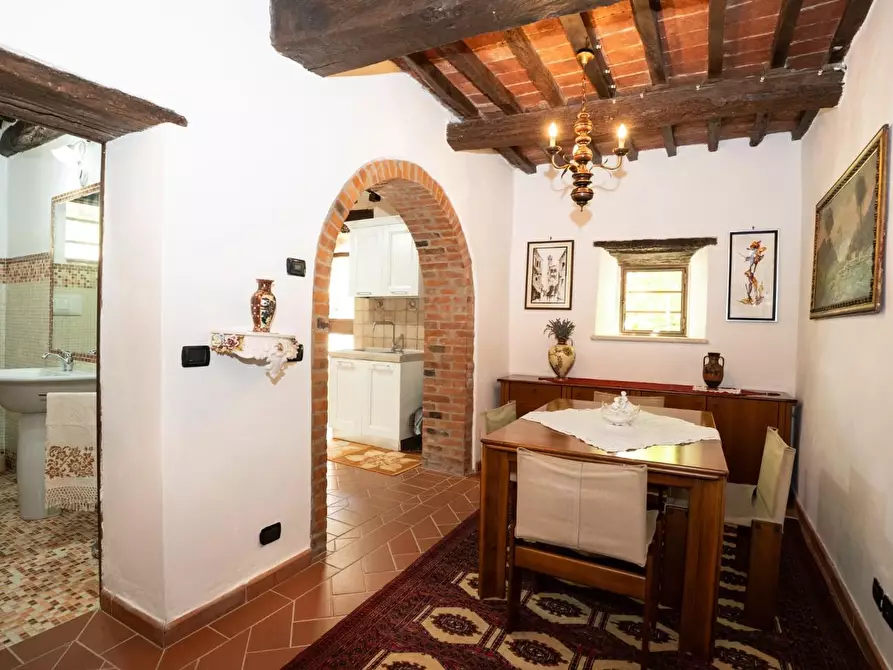 Immagine 28 di Casa colonica in vendita  a Sinalunga