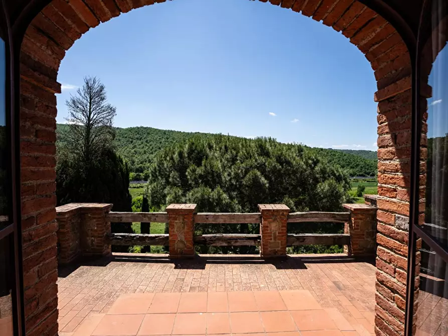 Immagine 45 di Casa colonica in vendita  a Sinalunga