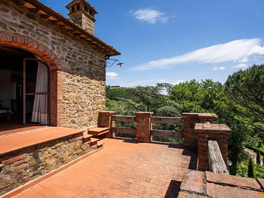 Immagine 47 di Casa colonica in vendita  a Sinalunga