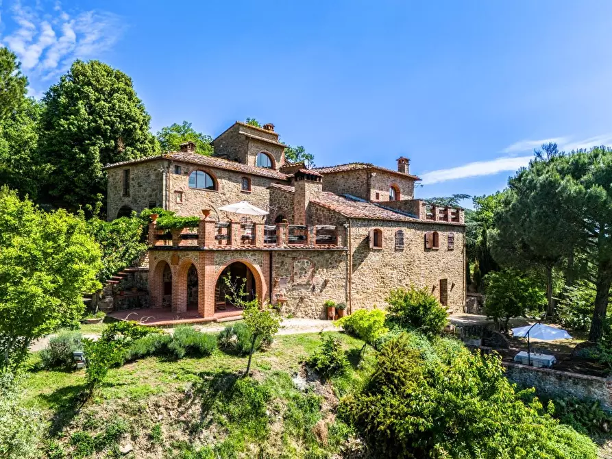 Immagine 2 di Casa colonica in vendita  a Sinalunga