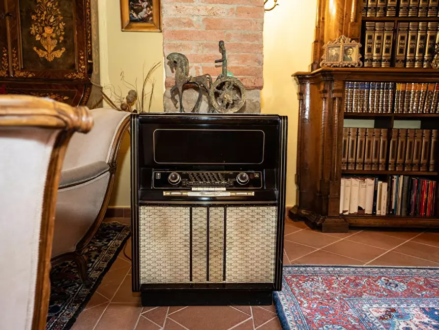 Immagine 24 di Casa colonica in vendita  a Sinalunga