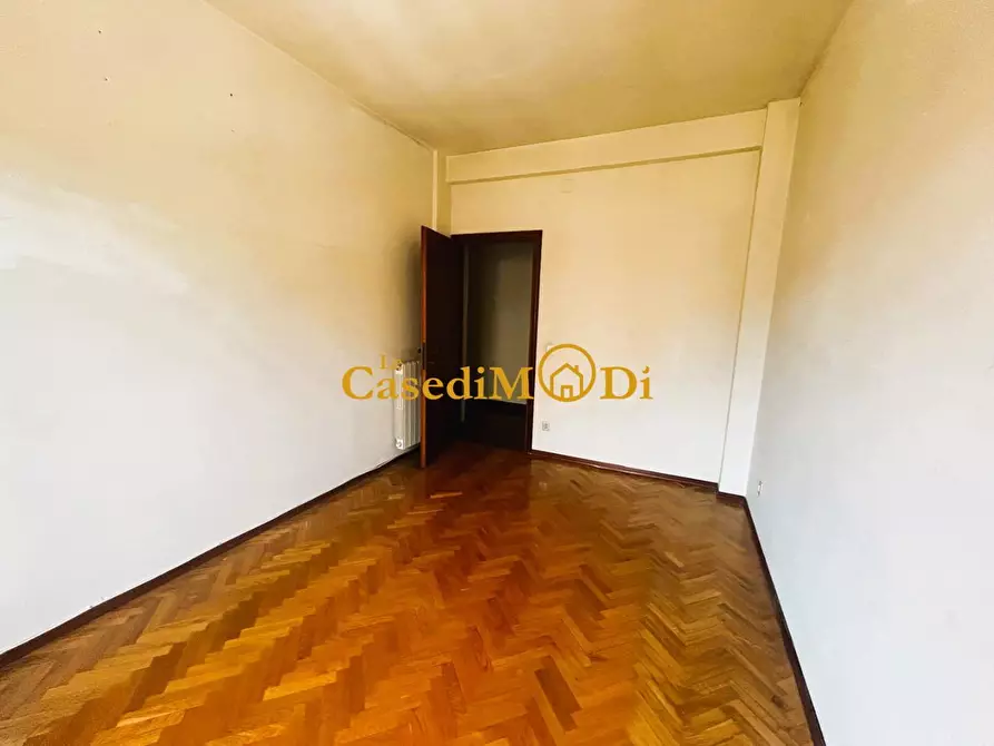 Immagine 26 di Appartamento in vendita  a Livorno