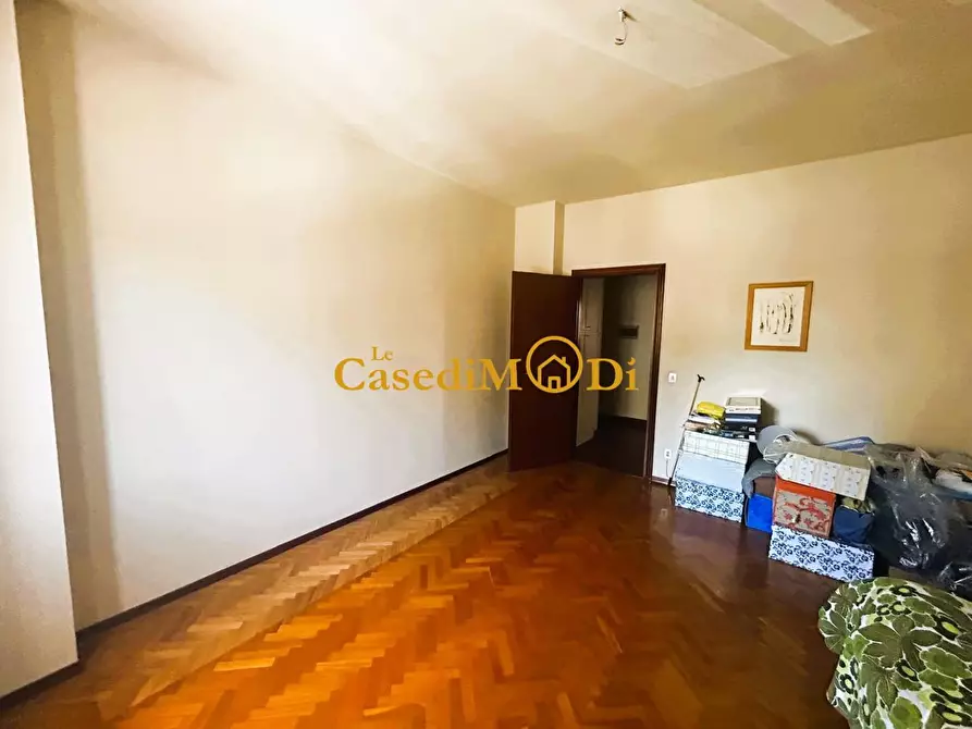 Immagine 21 di Appartamento in vendita  a Livorno