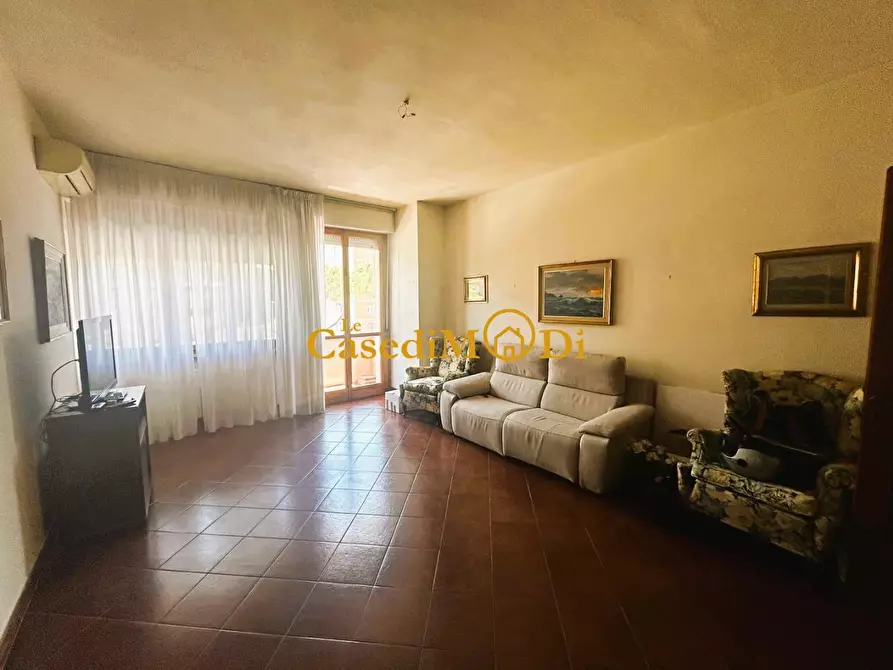 Immagine 2 di Appartamento in vendita  a Livorno