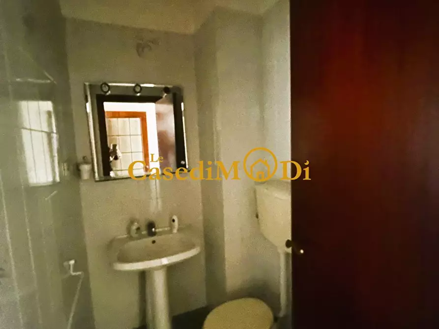 Immagine 12 di Appartamento in vendita  a Livorno