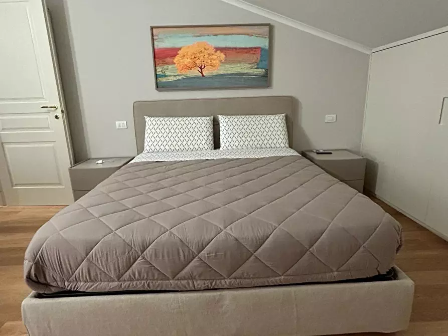 Immagine 13 di Mansarda in vendita  a Empoli