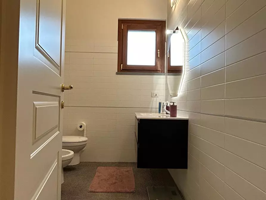 Immagine 9 di Mansarda in vendita  a Empoli