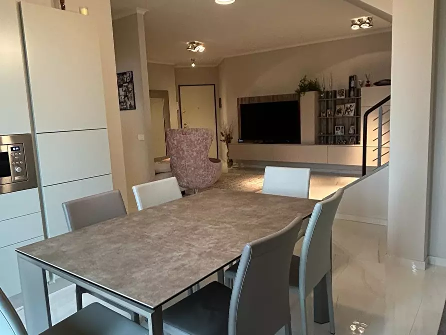 Immagine 4 di Mansarda in vendita  a Empoli