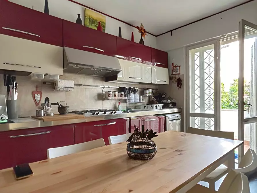 Immagine 11 di Appartamento in vendita  a Livorno