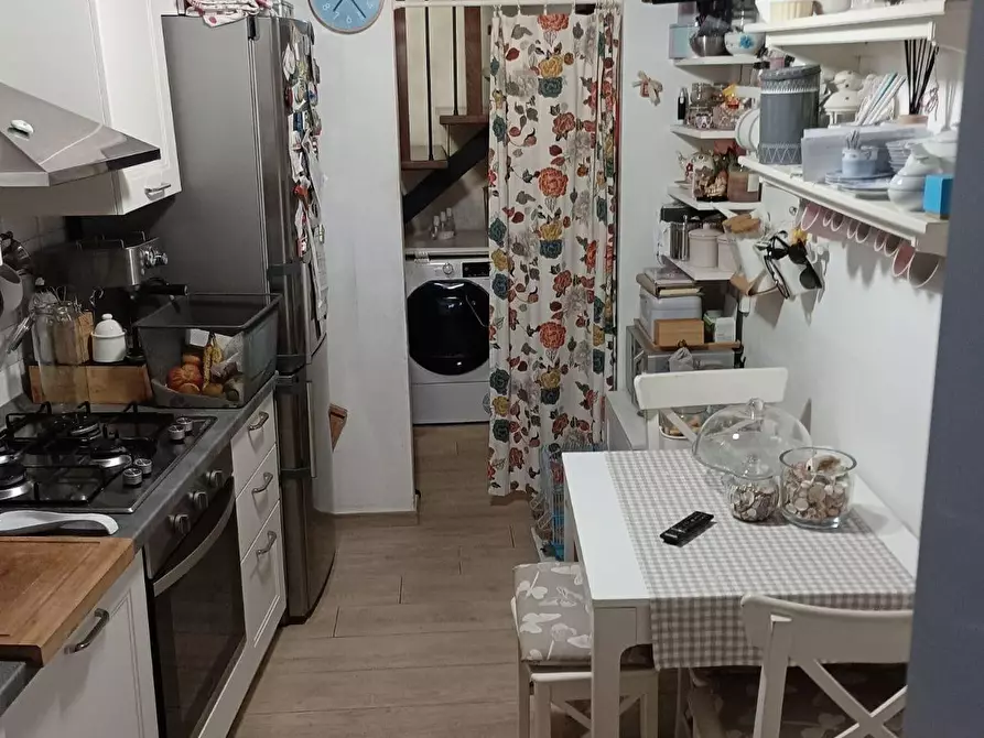 Immagine 3 di Terratetto in vendita  a Massa