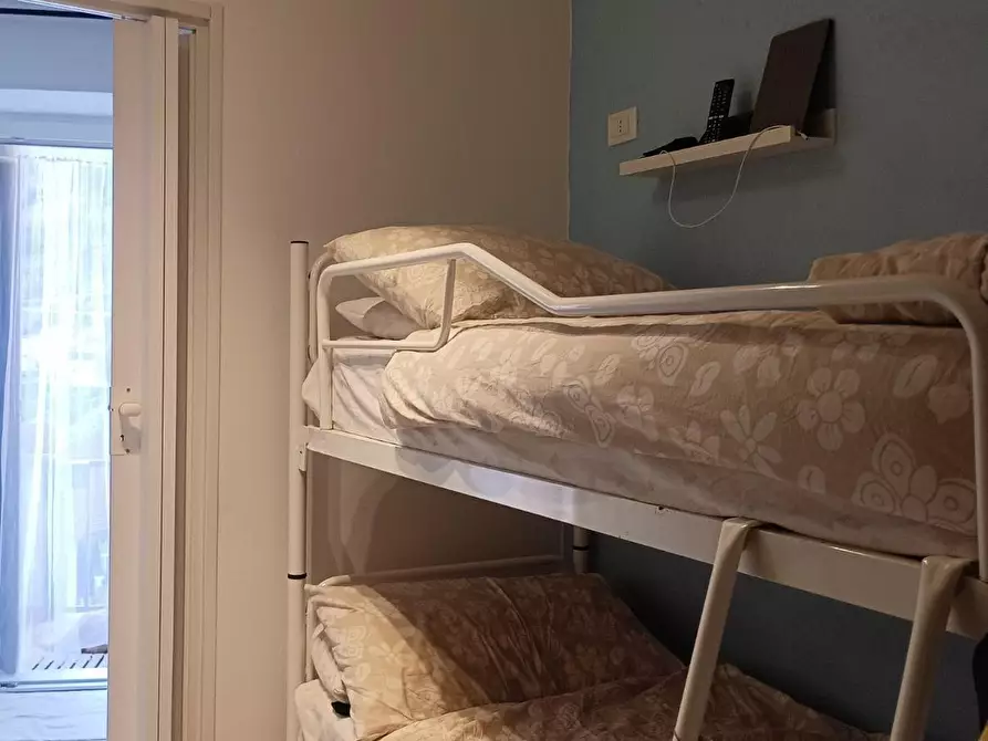 Immagine 12 di Terratetto in vendita  a Massa