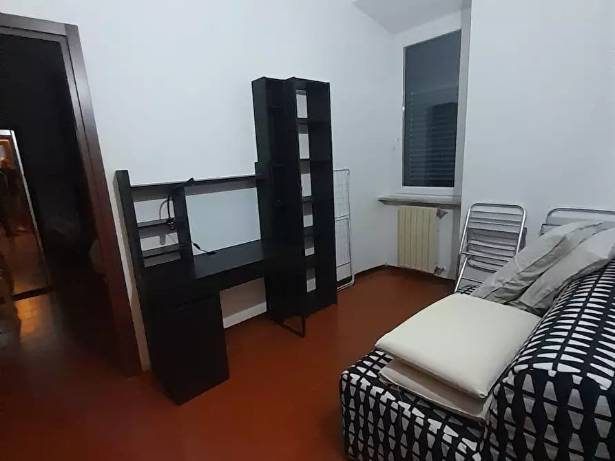 Immagine 10 di Appartamento in vendita  a Livorno