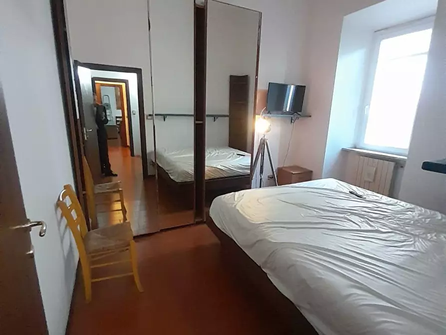 Immagine 7 di Appartamento in vendita  a Livorno