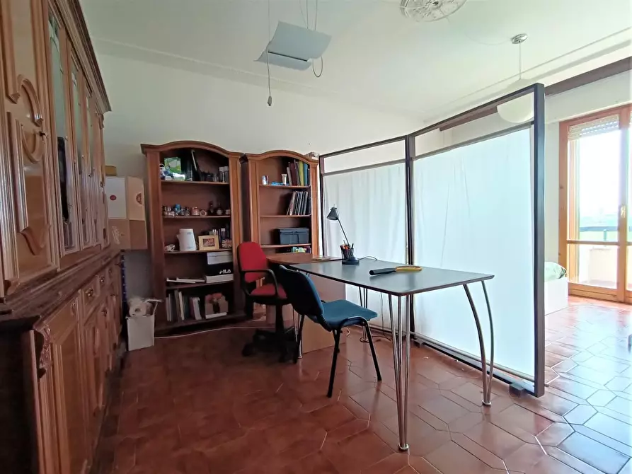 Immagine 2 di Appartamento in vendita  a Pisa