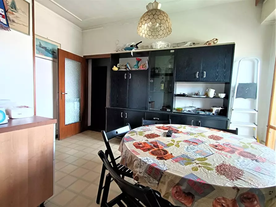 Immagine 31 di Appartamento in vendita  a Pisa