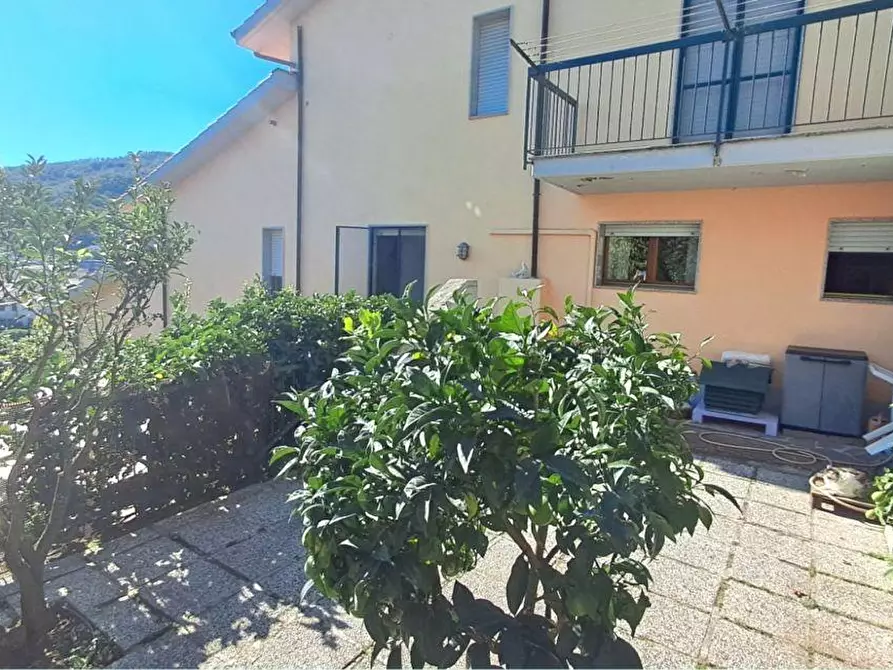 Immagine 42 di Villetta a schiera in vendita  a Arcola