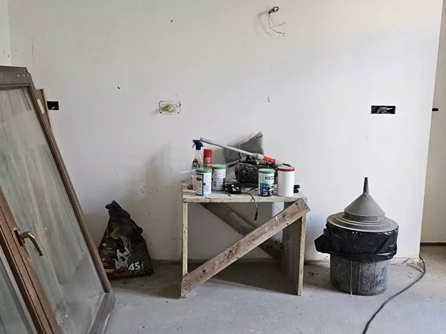 Immagine 6 di Casa bifamiliare in vendita  a Reggio Nell'emilia