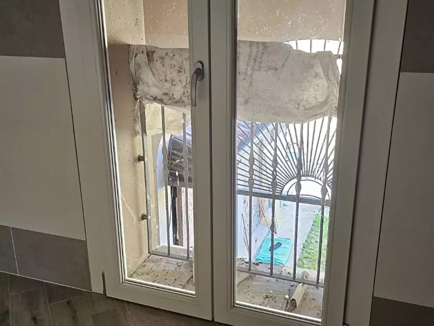 Immagine 8 di Casa bifamiliare in vendita  a Reggio Nell'emilia