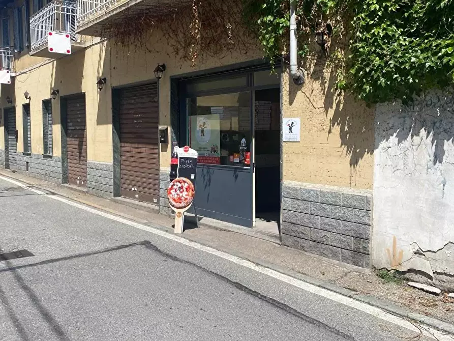 Immagine 3 di Attività commerciale in vendita  a Venaria Reale