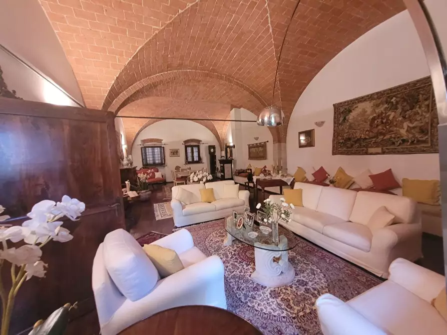 Immagine 3 di Rustico / casale in vendita  a San Giuliano Terme