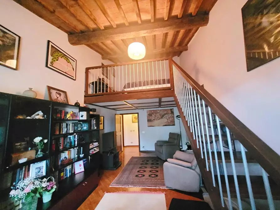 Immagine 11 di Rustico / casale in vendita  a San Giuliano Terme