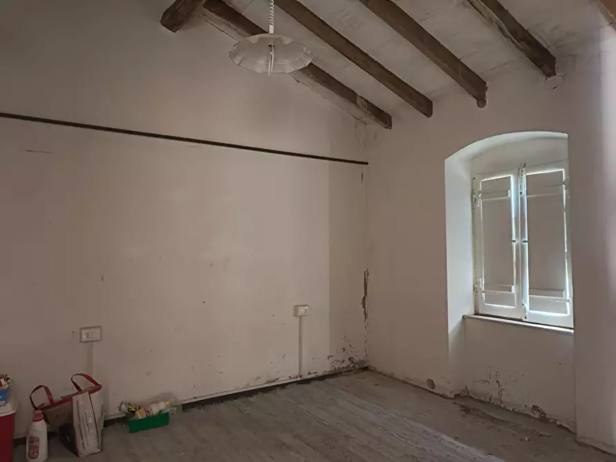 Immagine 17 di Porzione di casa in vendita  a Castelnuovo Magra