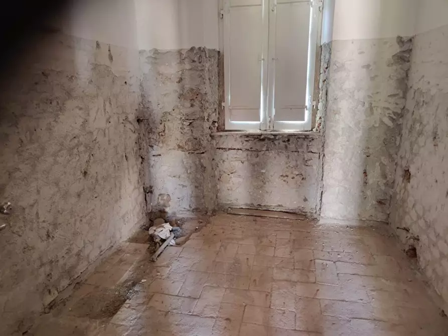 Immagine 16 di Porzione di casa in vendita  a Castelnuovo Magra