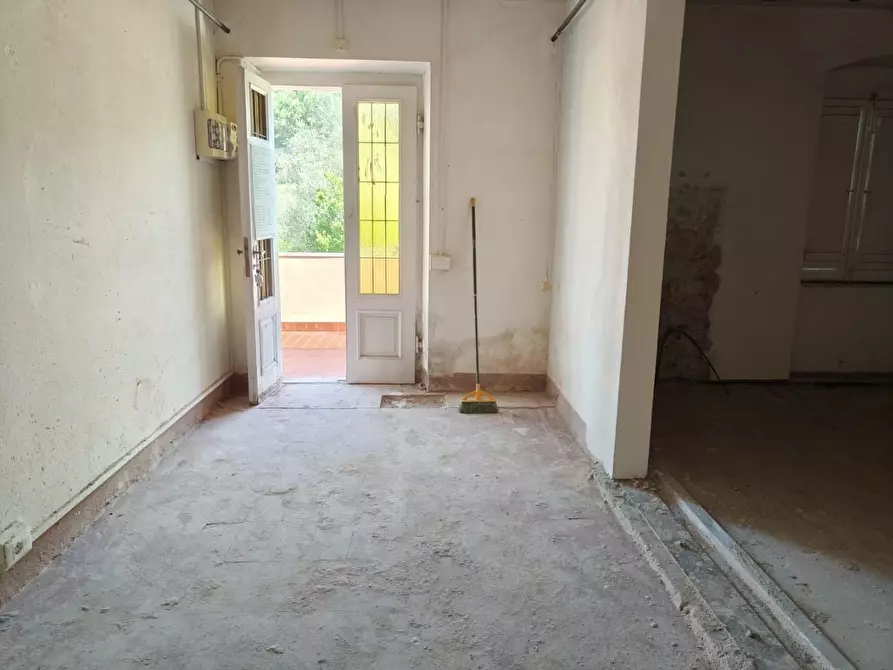 Immagine 10 di Porzione di casa in vendita  a Castelnuovo Magra
