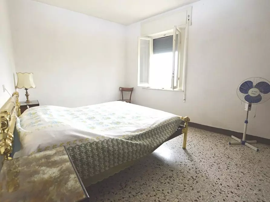 Immagine 7 di Casa bifamiliare in vendita  a Capannori